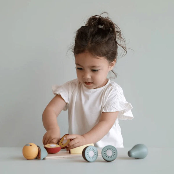 LITTLE DUTCH CUTTING FRUIT