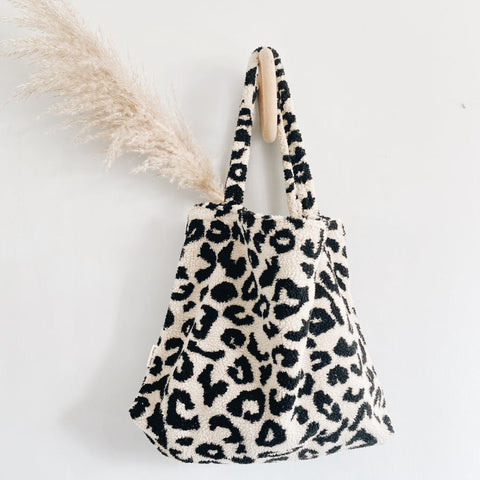 STUDIO NOOS HOLY COW MOM BAG